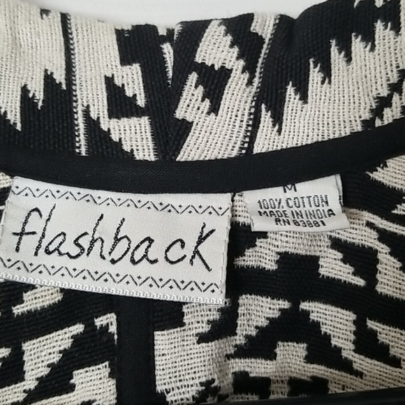 Cropped jacket by Flash - Picture 2 of 9